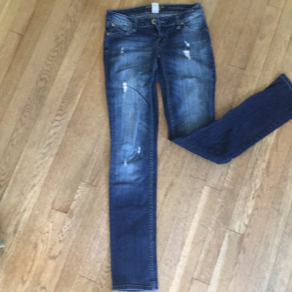 Arizona  Juniors size 1L jeans
